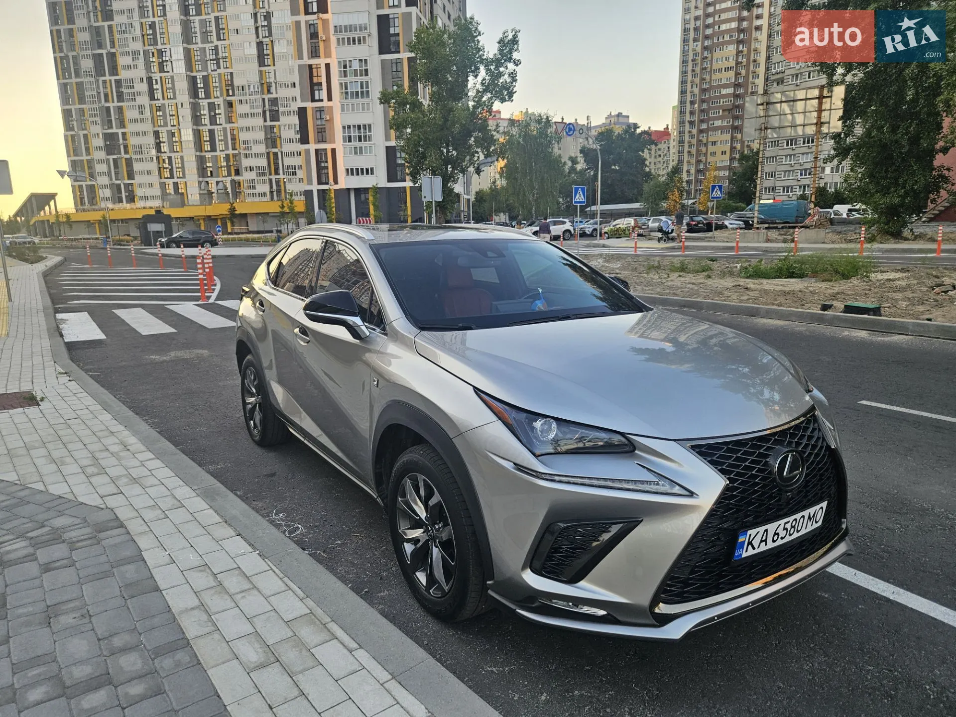2020 Lexus NX - мініатюра 2