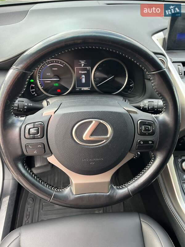 Внедорожник / Кроссовер Lexus NX 2016 в Киеве