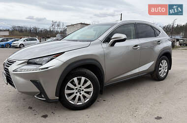 Позашляховик / Кросовер Lexus NX 2017 в 