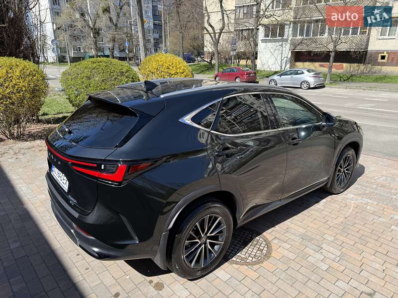 Внедорожник / Кроссовер Lexus NX 2022 в Киеве