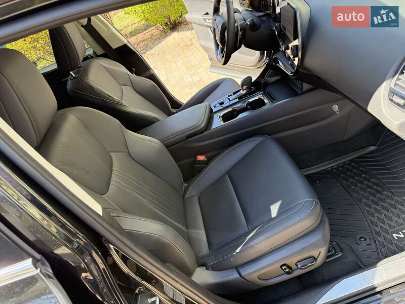 Внедорожник / Кроссовер Lexus NX 2022 в Киеве