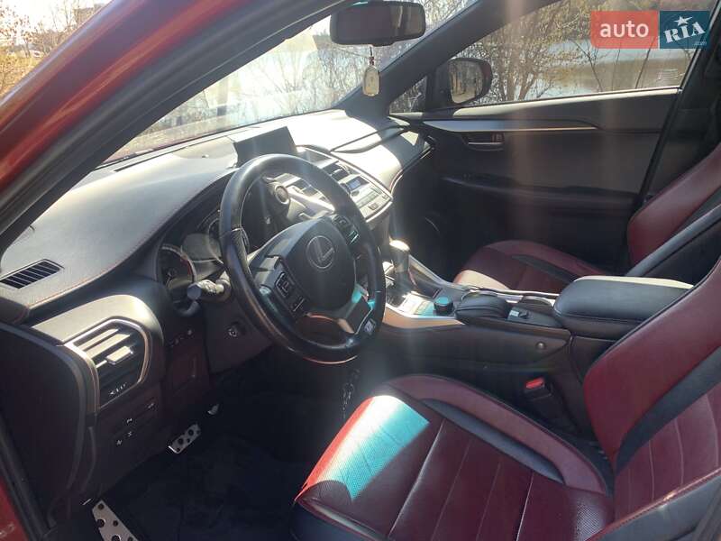 Внедорожник / Кроссовер Lexus NX 2016 в Виннице