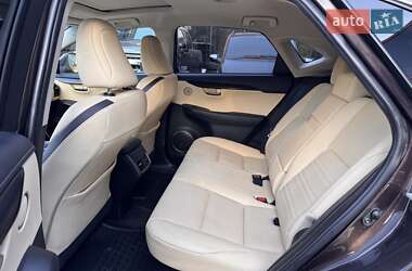 Внедорожник / Кроссовер Lexus NX 2015 в 