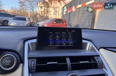 Внедорожник / Кроссовер Lexus NX 2015 в 
