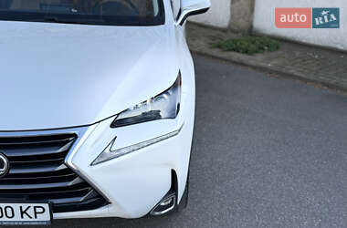 Внедорожник / Кроссовер Lexus NX 2015 в 