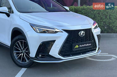 Внедорожник / Кроссовер Lexus NX 2022 в 