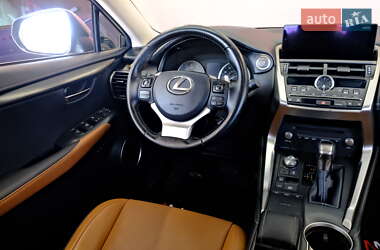 Внедорожник / Кроссовер Lexus NX 2018 в 