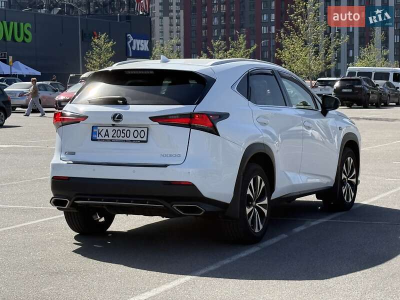 Позашляховик / Кросовер Lexus NX 2018 в Києві