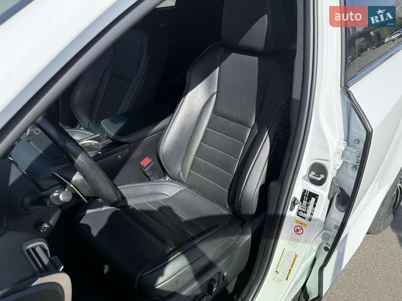 Позашляховик / Кросовер Lexus NX 2018 в Києві