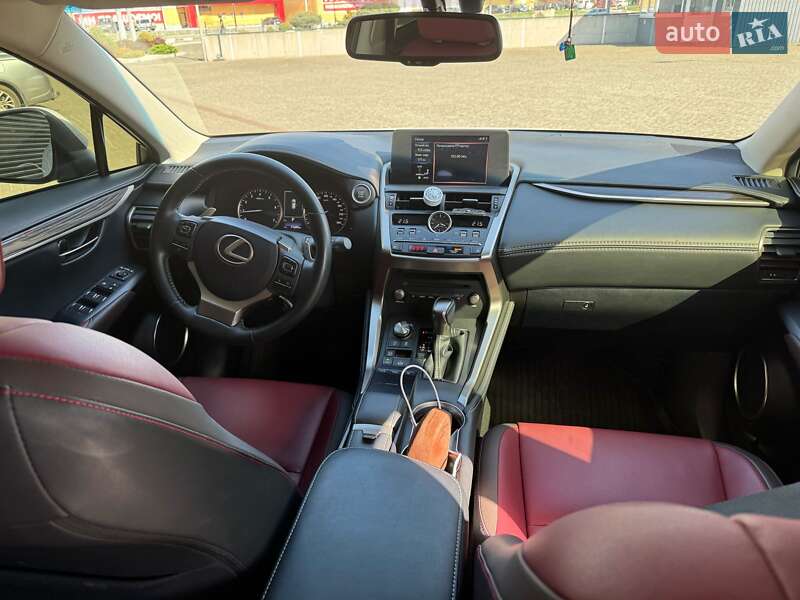 Внедорожник / Кроссовер Lexus NX 2019 в Харькове