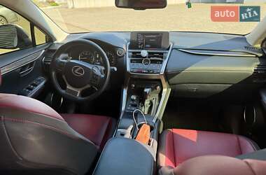Внедорожник / Кроссовер Lexus NX 2019 в 