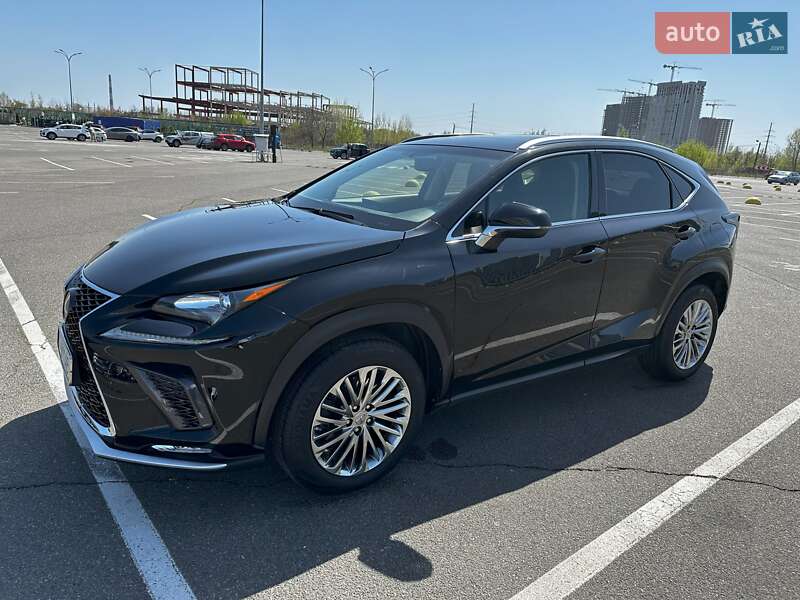 Внедорожник / Кроссовер Lexus NX 2016 в Киеве фото 2 Внедорожник / Кроссовер Lexus NX 2016 в Киеве