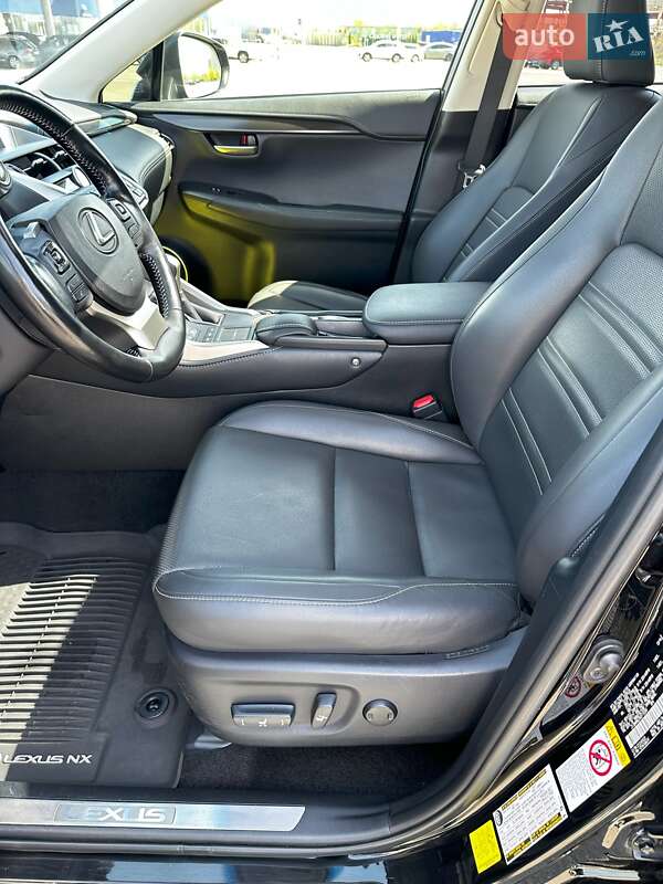 Внедорожник / Кроссовер Lexus NX 2016 в Киеве фото 12 Внедорожник / Кроссовер Lexus NX 2016 в Киеве