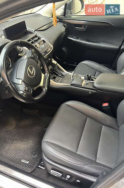Внедорожник / Кроссовер Lexus NX 2019 в 