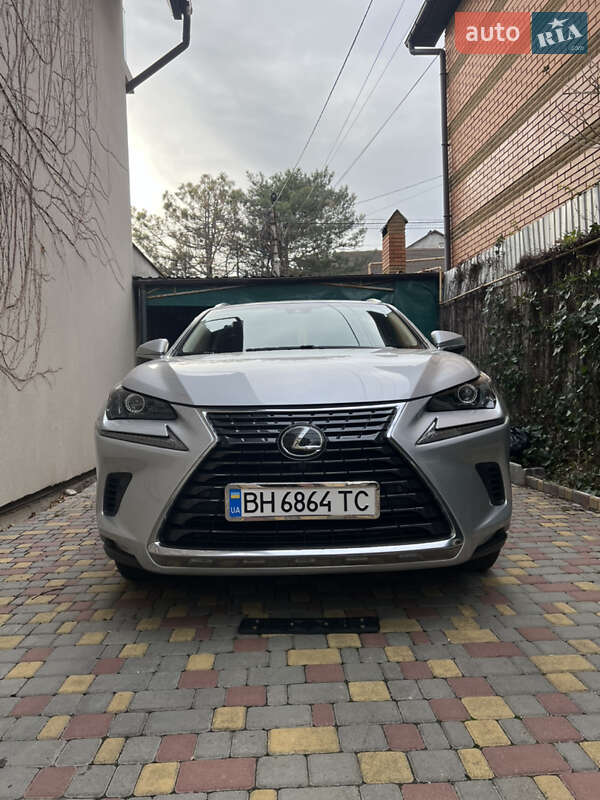 Внедорожник / Кроссовер Lexus NX 2019 в Одессе