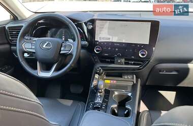 Внедорожник / Кроссовер Lexus NX 2022 в 