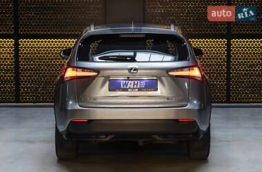 Позашляховик / Кросовер Lexus NX 2016 в 