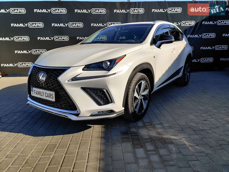 Позашляховик / Кросовер Lexus NX 2017 в 