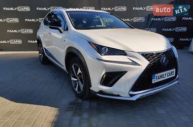 Позашляховик / Кросовер Lexus NX 2017 в 
