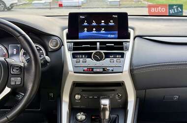 Позашляховик / Кросовер Lexus NX 2021 в 