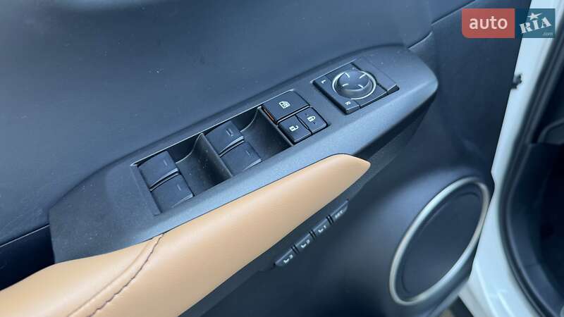 Внедорожник / Кроссовер Lexus NX 2016 в Киеве фото 23 Внедорожник / Кроссовер Lexus NX 2016 в Киеве