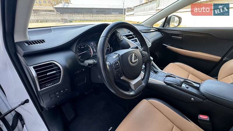 Внедорожник / Кроссовер Lexus NX 2016 в Киеве фото 27 Внедорожник / Кроссовер Lexus NX 2016 в Киеве