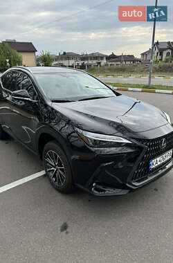 Внедорожник / Кроссовер Lexus NX 2022 в 