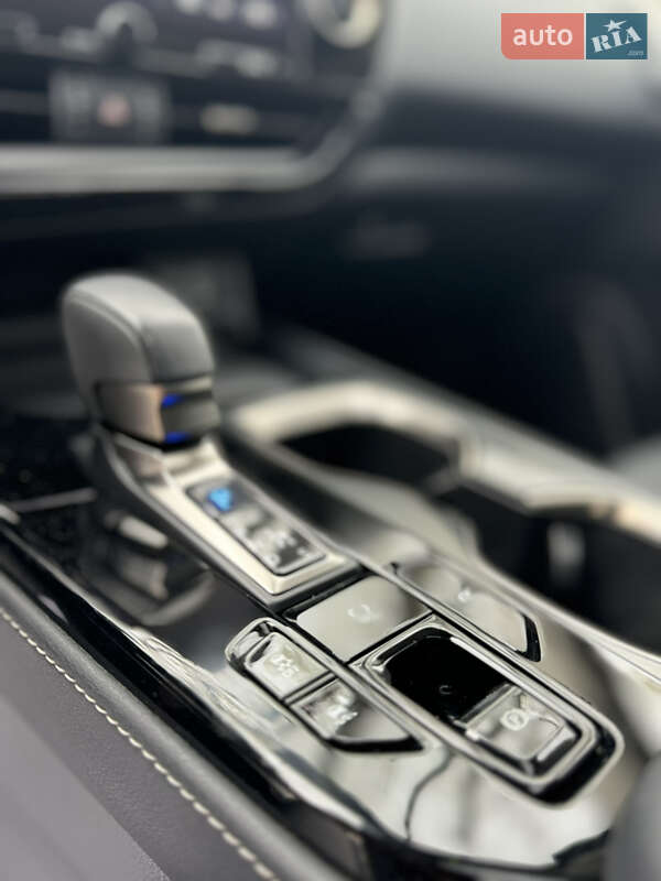 Внедорожник / Кроссовер Lexus NX 2022 в Киеве