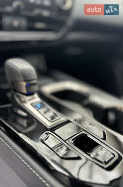 Внедорожник / Кроссовер Lexus NX 2022 в 