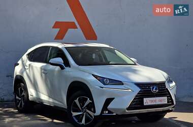 Внедорожник / Кроссовер Lexus NX 2019 в 