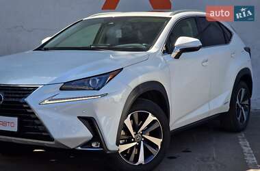 Внедорожник / Кроссовер Lexus NX 2019 в 