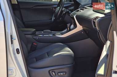 Внедорожник / Кроссовер Lexus NX 2019 в 