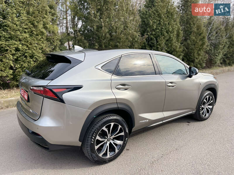 Внедорожник / Кроссовер Lexus NX 2015 в Ровно