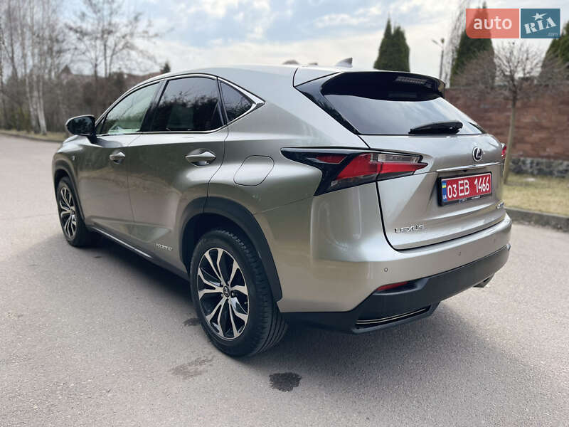 Внедорожник / Кроссовер Lexus NX 2015 в Ровно