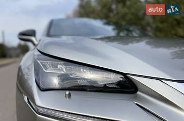 Внедорожник / Кроссовер Lexus NX 2015 в 