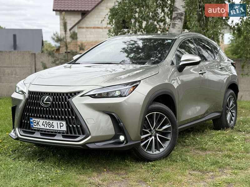 Внедорожник / Кроссовер Lexus NX 2023 в Ровно