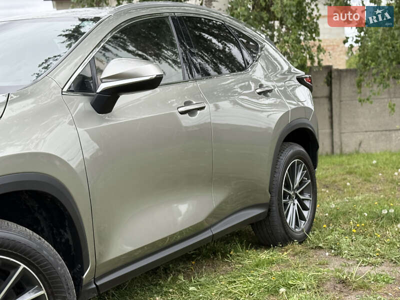 Внедорожник / Кроссовер Lexus NX 2023 в Ровно