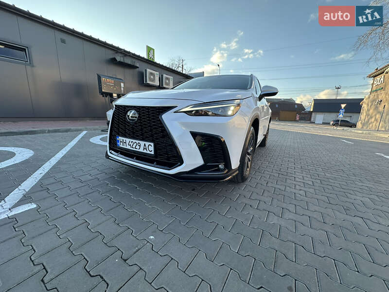 Внедорожник / Кроссовер Lexus NX 2022 в Одессе