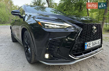 Внедорожник / Кроссовер Lexus NX 2022 в 