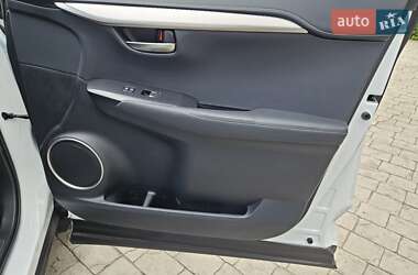 Внедорожник / Кроссовер Lexus NX 2018 в 