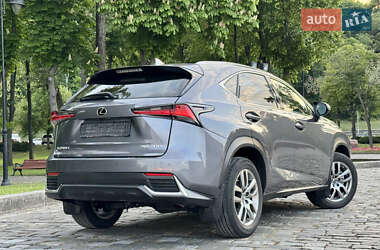 Внедорожник / Кроссовер Lexus NX 2019 в 