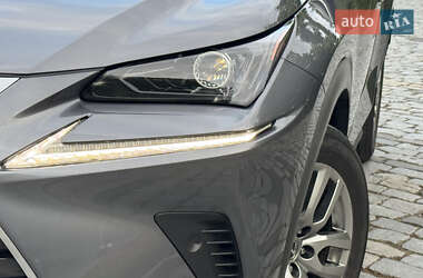 Внедорожник / Кроссовер Lexus NX 2019 в 