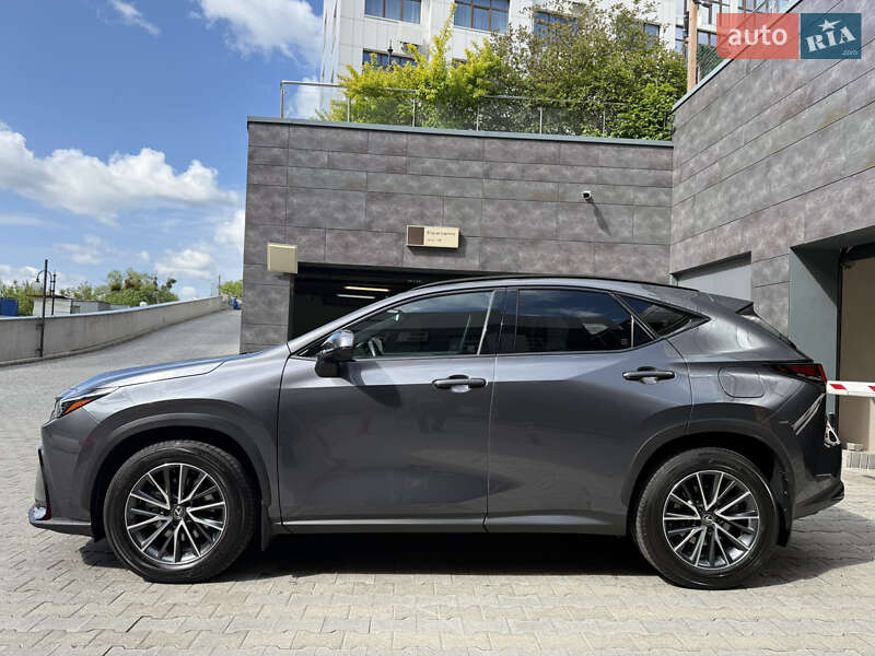 Позашляховик / Кросовер Lexus NX 2023 в Києві