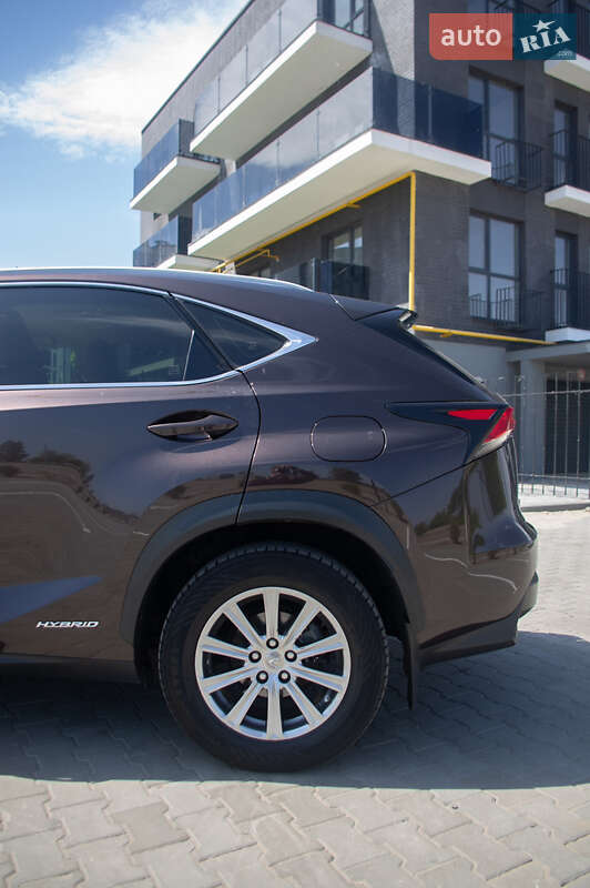 Внедорожник / Кроссовер Lexus NX 2015 в Киеве