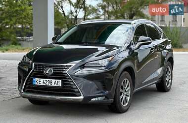 Внедорожник / Кроссовер Lexus NX 2019 в 