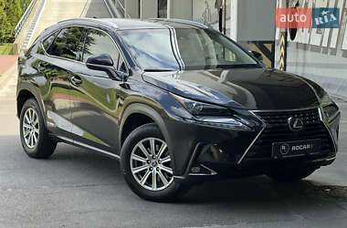 Позашляховик / Кросовер Lexus NX 2018 в 