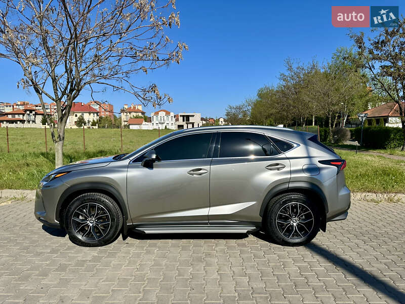 Внедорожник / Кроссовер Lexus NX 2018 в 