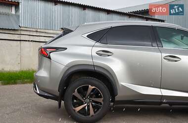 Внедорожник / Кроссовер Lexus NX 2021 в 