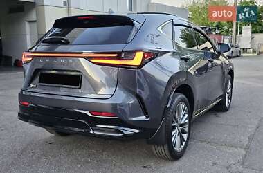Внедорожник / Кроссовер Lexus NX 2022 в 