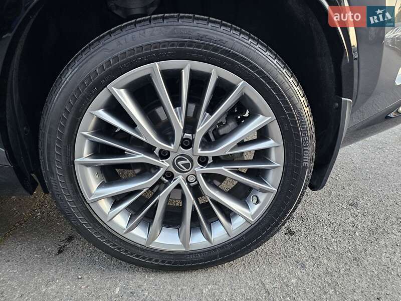 Внедорожник / Кроссовер Lexus NX 2022 в Одессе